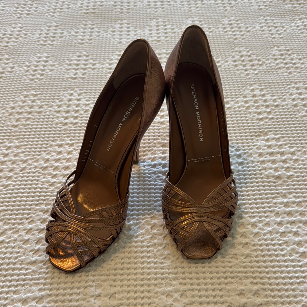 Sigerson Morrison Metallic Bronze Strappy Peep-Toe Heels